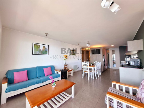 Arriendo Departamento Amoblado De 3 Dorm. En Concón