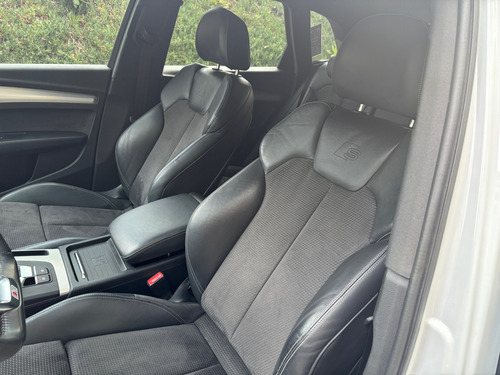 Audi Q5 2.0 L 45 Tfsi S Line Dsg