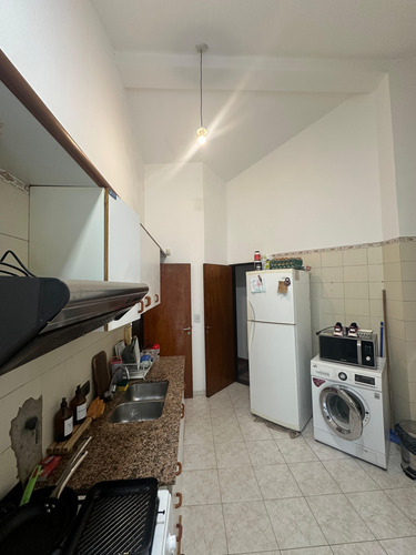Casa Venta Arguello Amplia 3 Dormitorios Patio Enorme Pileta