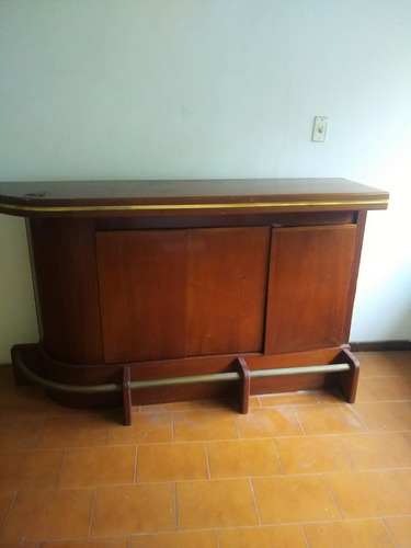 Bar En Madera De Cedro