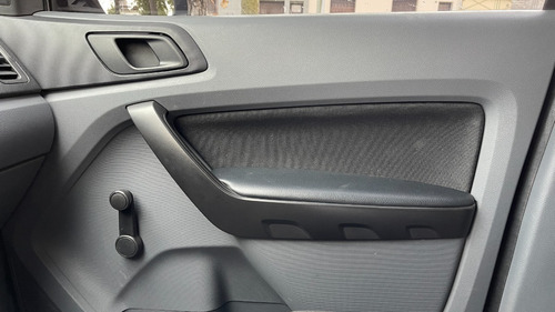 Imagen 21 de 22 de Ford Ranger 2016 2.2 Cd 4x2 Xl Safety Tdci 125cv