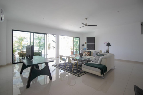 Imagen 10 de 30 de Casa En Venta En Bucerias A Pasos De La Playa