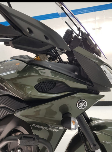 Yamaha Mt09. Tracer