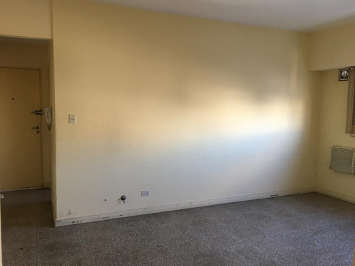 Imagen 3 de 9 de Oportunidad 2 Ambientes En Avellaneda Centro, Beruti 34