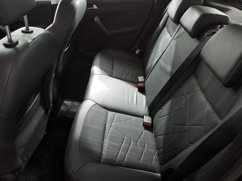 Imagen 18 de 25 de Peugeot 208 1.6 Feline Pack Cuir