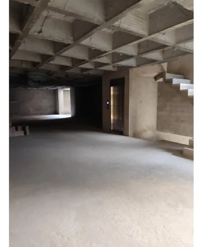 Se Arrienda Local- Bodega Obra Gris, Edificio Mixto En Conquistadores