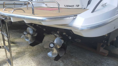 Lancha Ventura 350 C/ 2 X Mercuiser 250 Hp Gasolina Ano 2020