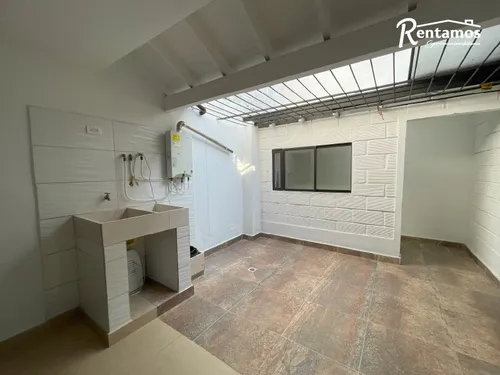 Casa En Arriendo En Villagrande. Cod A775511