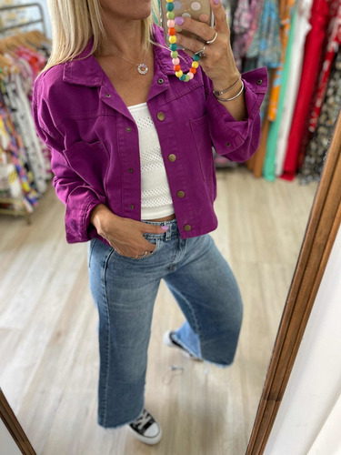 Imagen 5 de 10 de Campera Oversize Corta Camel Fucsia Negro The Big Shop