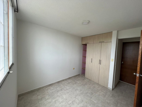 Imagen 2 de 12 de Apartamento En Alquiler En Vista Real
