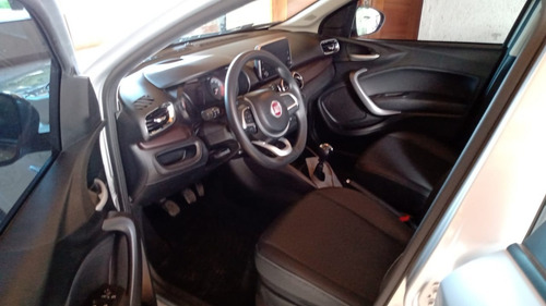 Fiat Cronos 1,8 2019