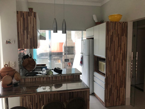 Casa Com 4 Quartos, 180m2, À Venda - Guarajuba - Camaçari - Cs-50