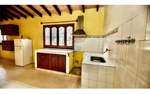 Casa - Alquiler - Paraguay Central San Lorenzo