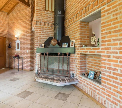 Imagen 5 de 30 de Casa Chalet En Venta Ubicado En Barrio Parque Las Lomadas, Campana, G.b.a. Zona Norte