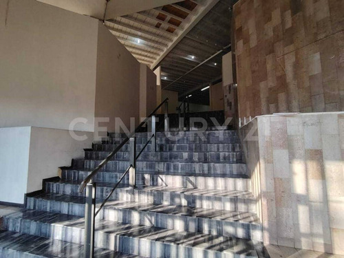 Espacios Comerciales En Renta Desde $100,000.00 Mxn En Las Palmas, Cuernavaca,