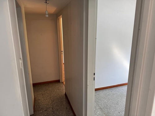 Venta Depto. 4 Amb C/dependencia. Belgrano.84 M2.