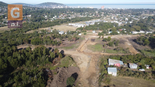 Imagen 9 de 10 de Terreno En Piriápolis. Bosque De La Cascada - Ref. 5417