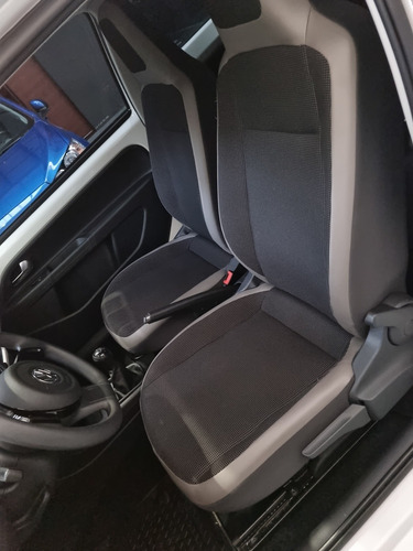 Imagen 15 de 15 de Volkswagen Up! 2017 1.0 High Up! 75cv 3 P