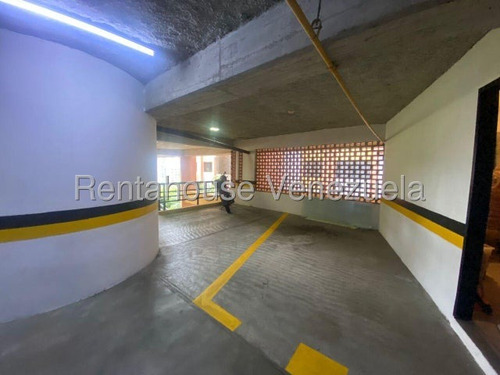 Apartamento En Alquiler Los Naranjos #25-21404