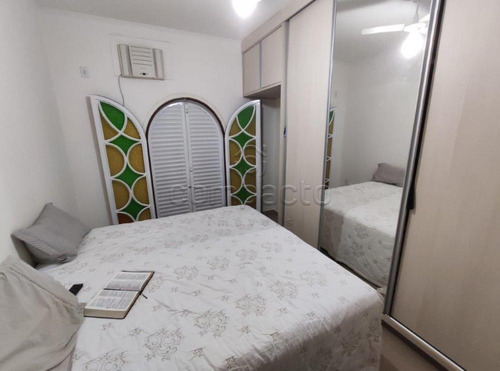 Imagem 8 de 10 de Casas - Ref: V11579