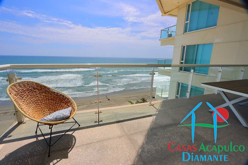 Imagen 8 de 30 de Cad Ocean Front 803. Terraza Con Vista Frontal Al Mar
