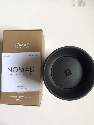 Nespresso - Nomad Travel Mug te acompaña siempre, manteniendo la  temperatura de tu café justo como a ti te gusta☕. Puedes encontrarlo en 3  tamaños y colores diferentes. Un accesorio minimalista, moderno
