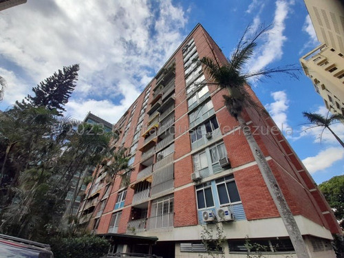 Apartamento En Alquiler En Campo Alegre Edificio Con Pozo 24-10067