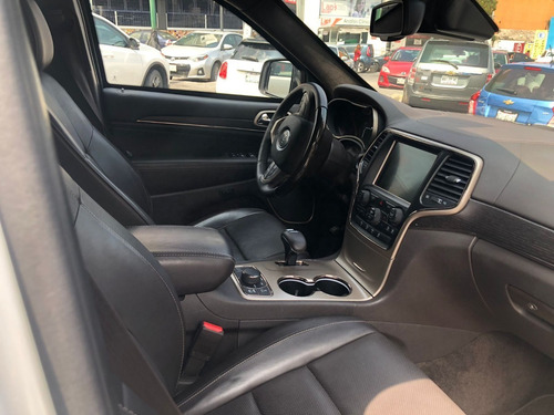 Imagen 4 de 11 de Jeep Grand Cherokee Summit 4x4 Blindada