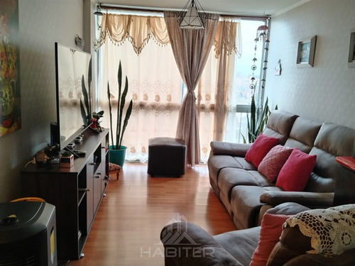 Departamento En Venta De 2 Dorm. En Curicó