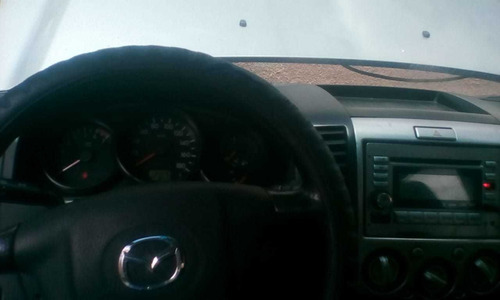 Imagen 6 de 12 de Mazda Bt 50 Especial