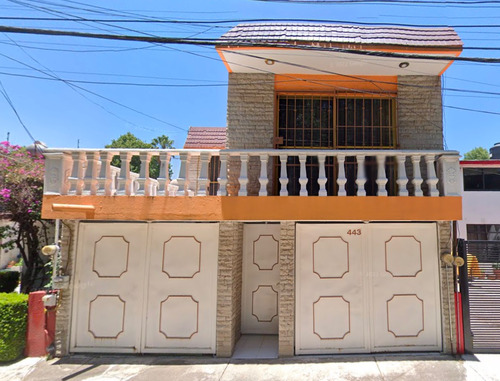 Casa En Remate En Valle Dorado, Tlalnepantla