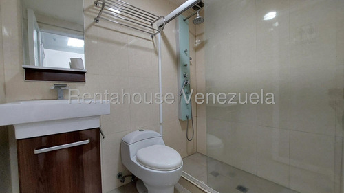 Bello Local En Alquiler Los Chaguaramos #26-111 K.f