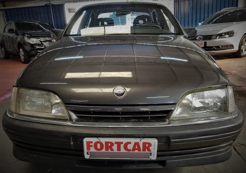 Imagem 3 de 15 de Omega 2.0 Mpfi Gls 8v Gasolina 4p Manual