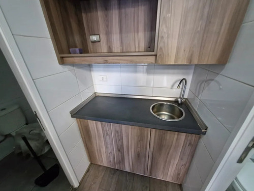 Of. Alameda 4050- Metro / 3 Privados-2 Baños / 2 Estac +1 Bd