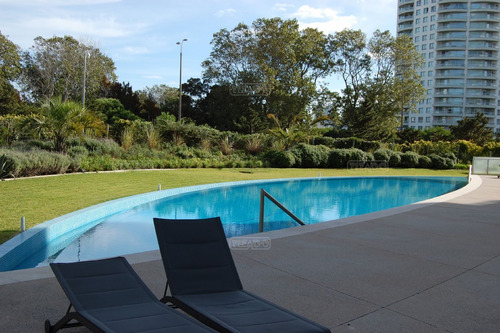 Imagen 24 de 27 de One Apartamento 2 Dormitorios Piscina Departamento En Venta Ubicado En Playa Brava, Punta Del Este, Punta Del Este / Maldonado