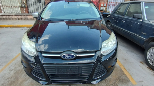 Ford Focus 2.0 Ambiente L4 Man Mt