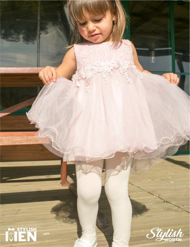 Imagen 9 de 10 de Alquiler De Trajes Y Vestidos; Para Hombres, Mujeres Y Niños