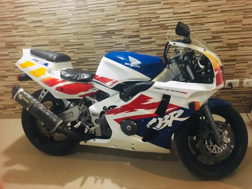 Honda Cbr 400 Nc29 No Vfr No Bandit Titular Impecable Vtv