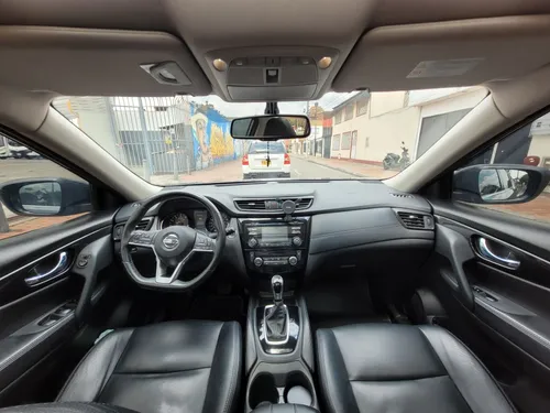 Nissan X-Trail 2.5 Exclusive