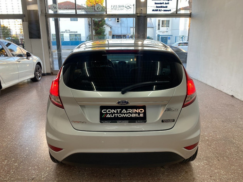 Imagen 5 de 15 de Ford Fiesta 1.6 Se Powershift 2016