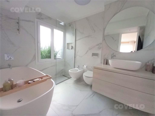 Imagen 8 de 13 de Penthouse En Peninsula Con Exclusivas Vistas !