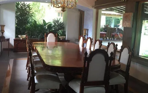 La Casa De Los Apantles