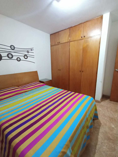 Apartamento En Conjunto Residencial La Ponderosa, Los Teques