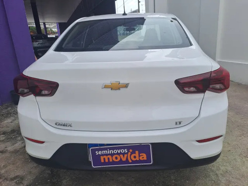 Chevrolet Onix plus 1.0 LT II (Flex)