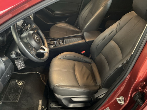 Imagen 15 de 20 de Mazda 3 2.0 Touring
