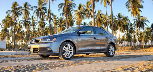 Volkswagen Jetta 2.5 Sportline Tiptronic At 2018