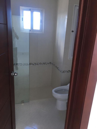 Apartamento En Venta De 3 Habitaciones En El Vergel