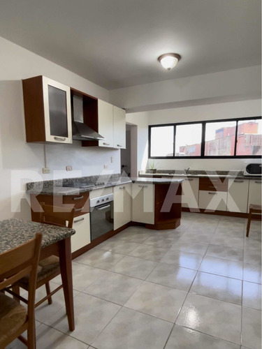 Imagen 3 de 9 de Alquila Amplio Apartamento Conjunto Residencial Loefling Plaza Puerto Ordaz