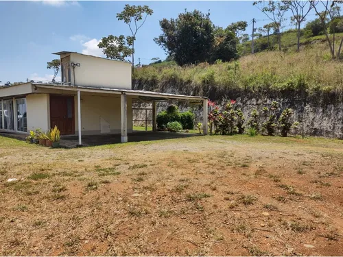 Venta De Casa De 3290mts2 En Jamundí, Jamundí 9591.