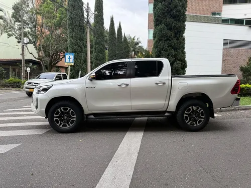 Toyota Hilux 2022 2.8 4x4 Diésel